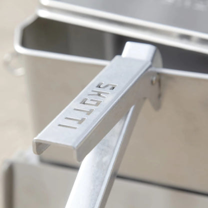 SKOTTI Boks Griffzange Detail
