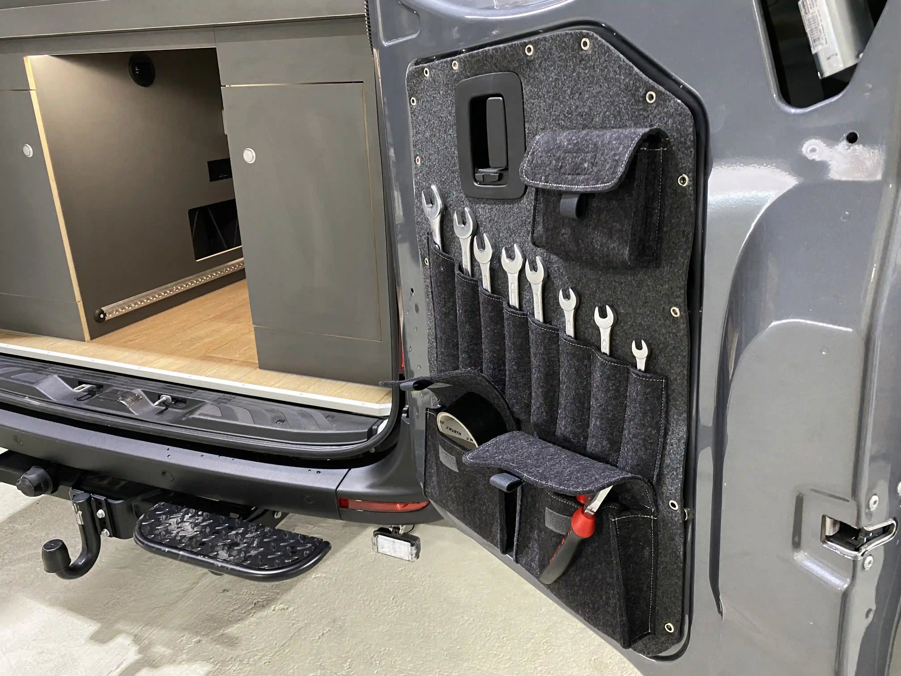 Taschen Auto Hecktaschen beide Seiten Mercedes Sprinter W907